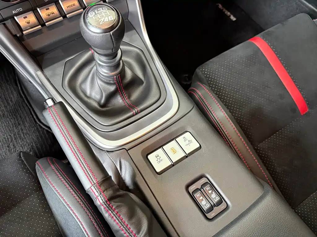 Subaru BRZ — миниатюра 7
