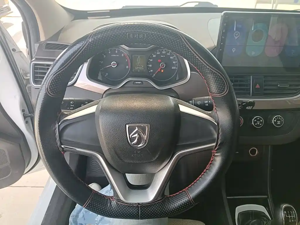 Baojun 310W — миниатюра 11