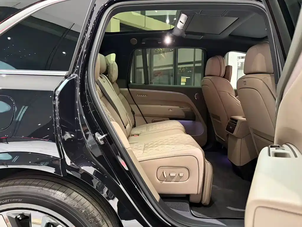 Li Auto Li L8 — миниатюра 13
