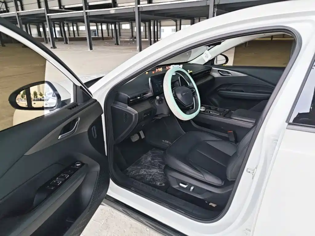 Wuling Xingguang — миниатюра 16