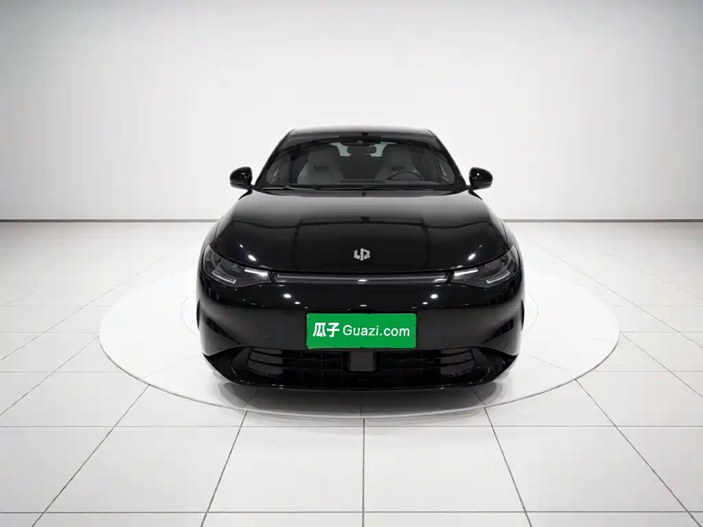 Leapmotor Leapmotor C01 — миниатюра 2