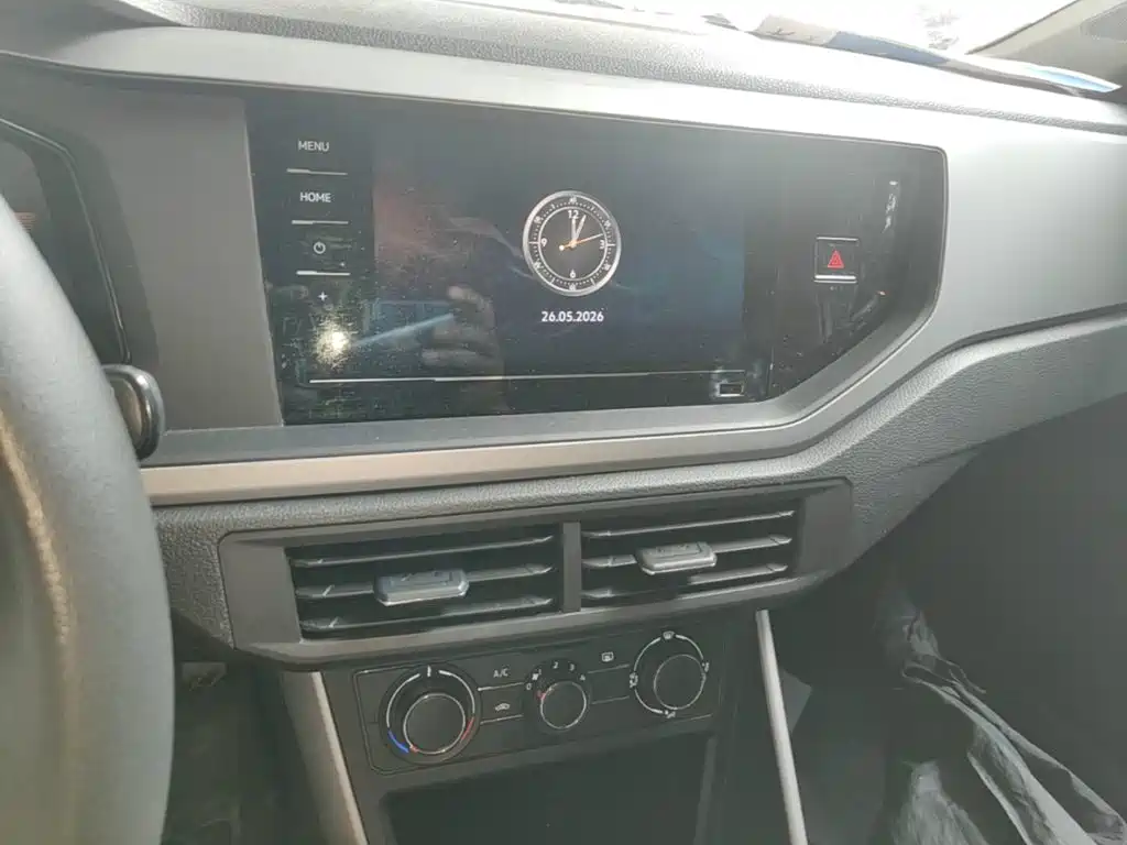 Volkswagen Polo — миниатюра 13