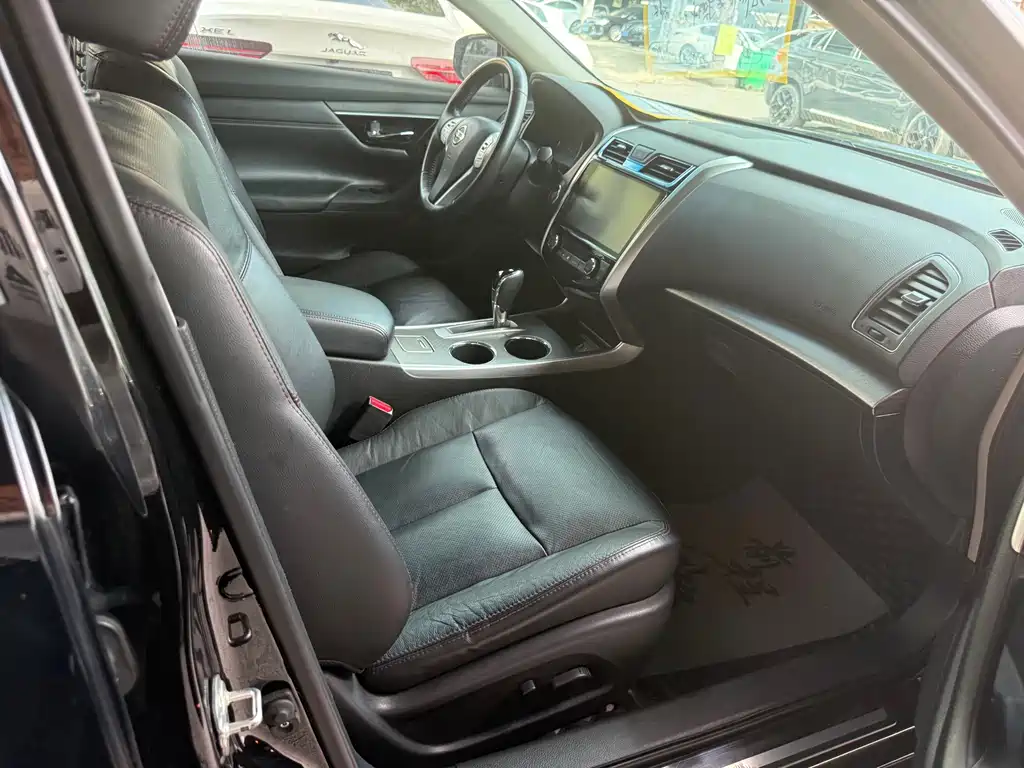 Nissan Teana — миниатюра 4