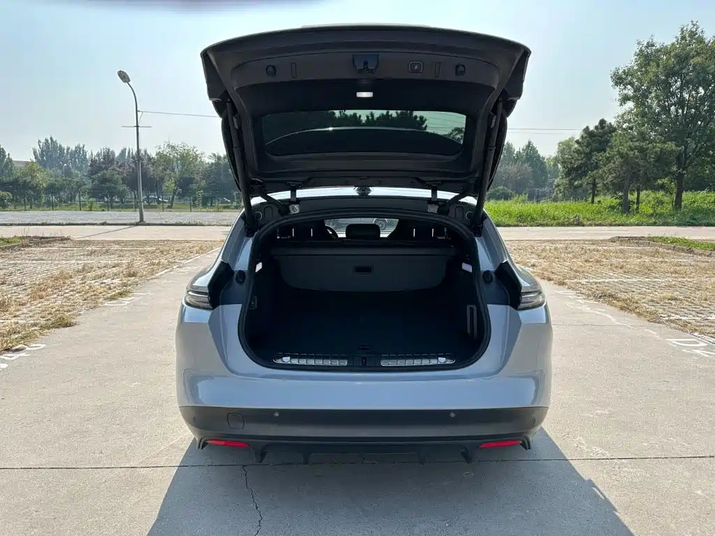 NIO ET5T — миниатюра 8