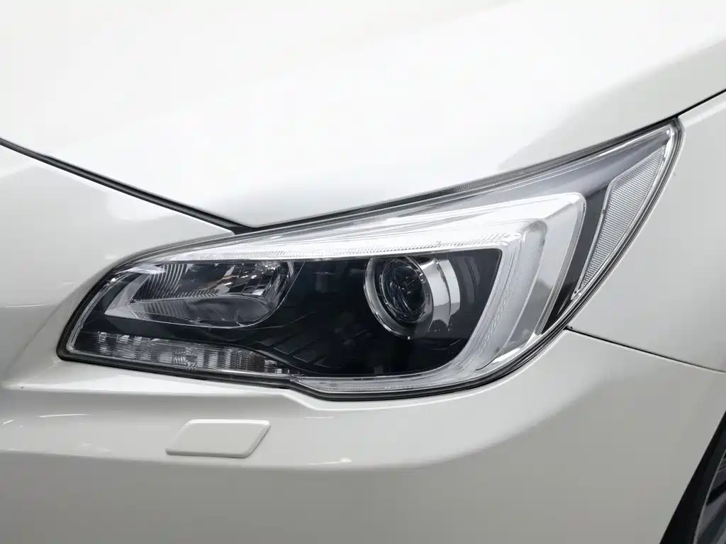 Subaru Legacy — миниатюра 7