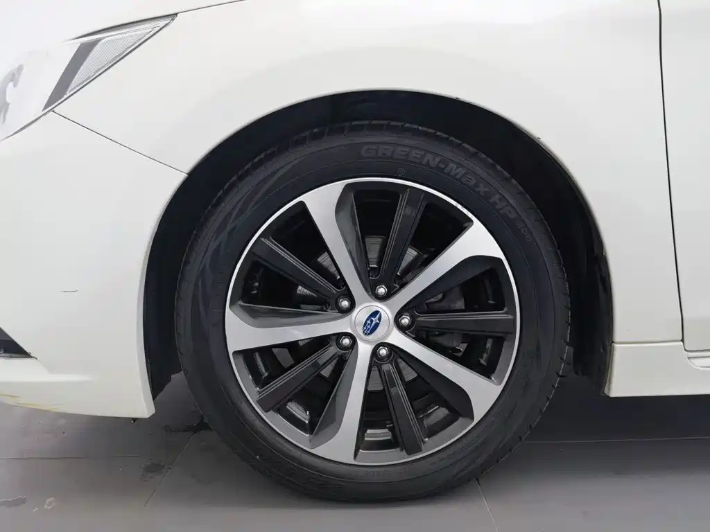Subaru Legacy — миниатюра 17