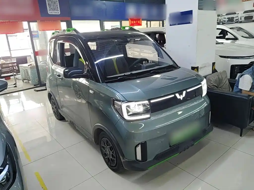 Wuling MINIEV — миниатюра 4