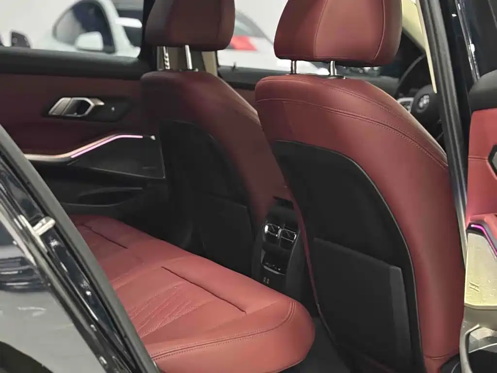 BMW 3 Series — миниатюра 7
