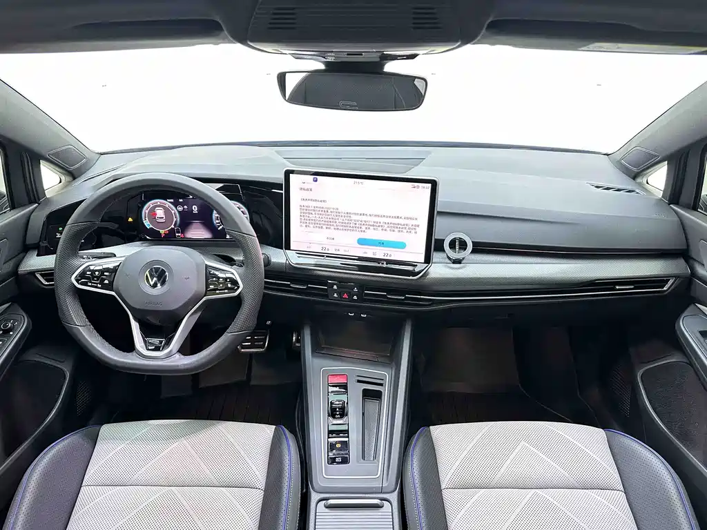 Volkswagen Golf — миниатюра 8