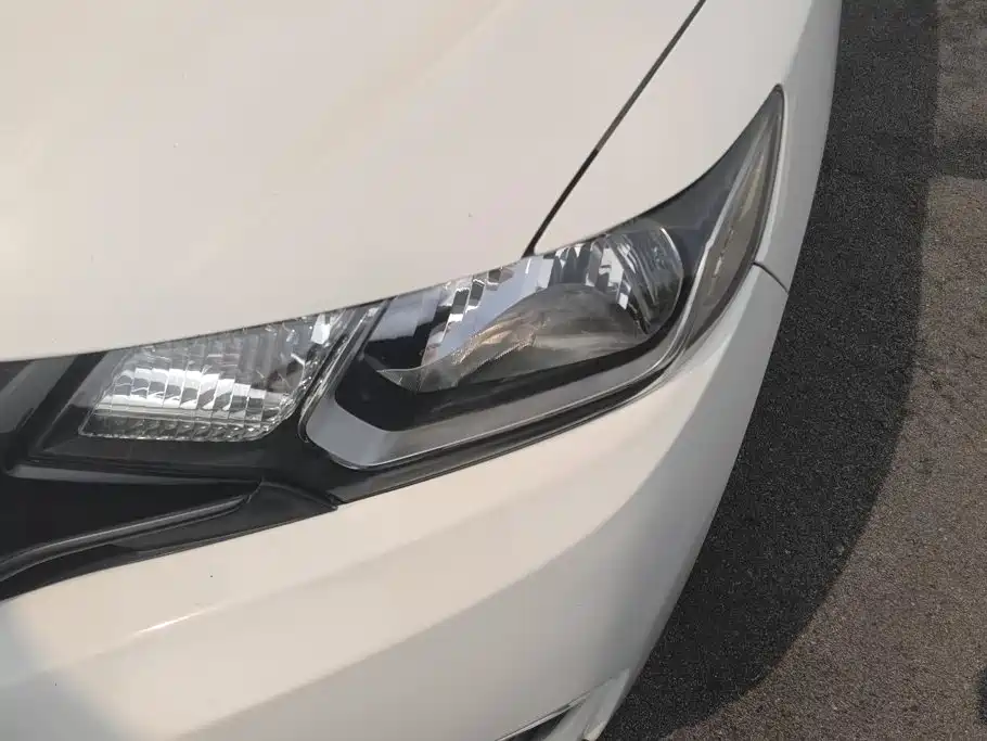 Honda Fit — миниатюра 4