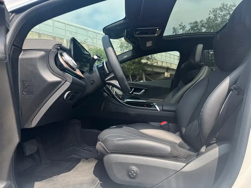 Mercedes-Benz EQE — миниатюра 8