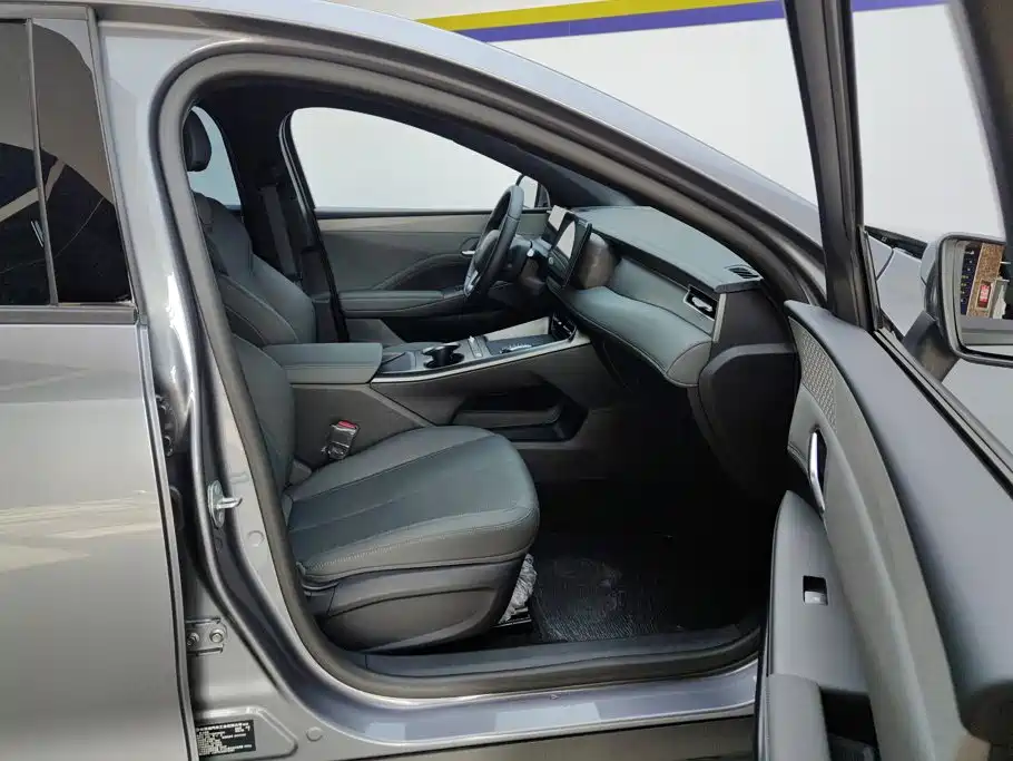 BYD Qin PLUS — миниатюра 8