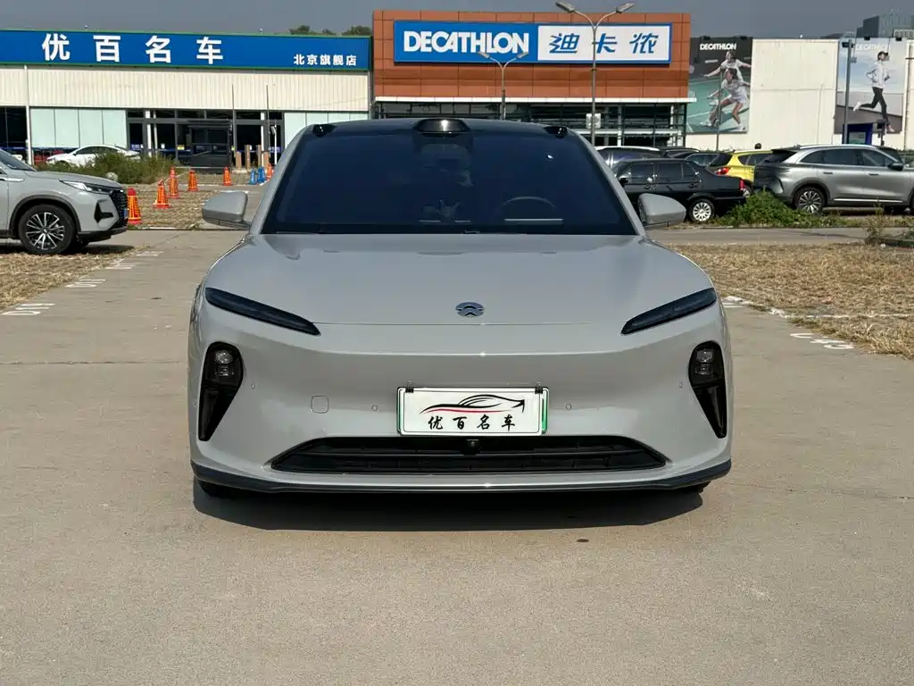 NIO ET5T — миниатюра 2
