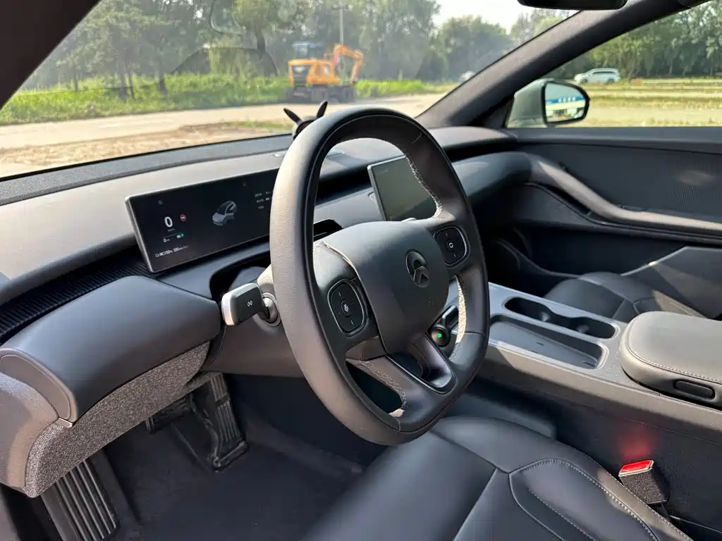 NIO ET5T — миниатюра 14