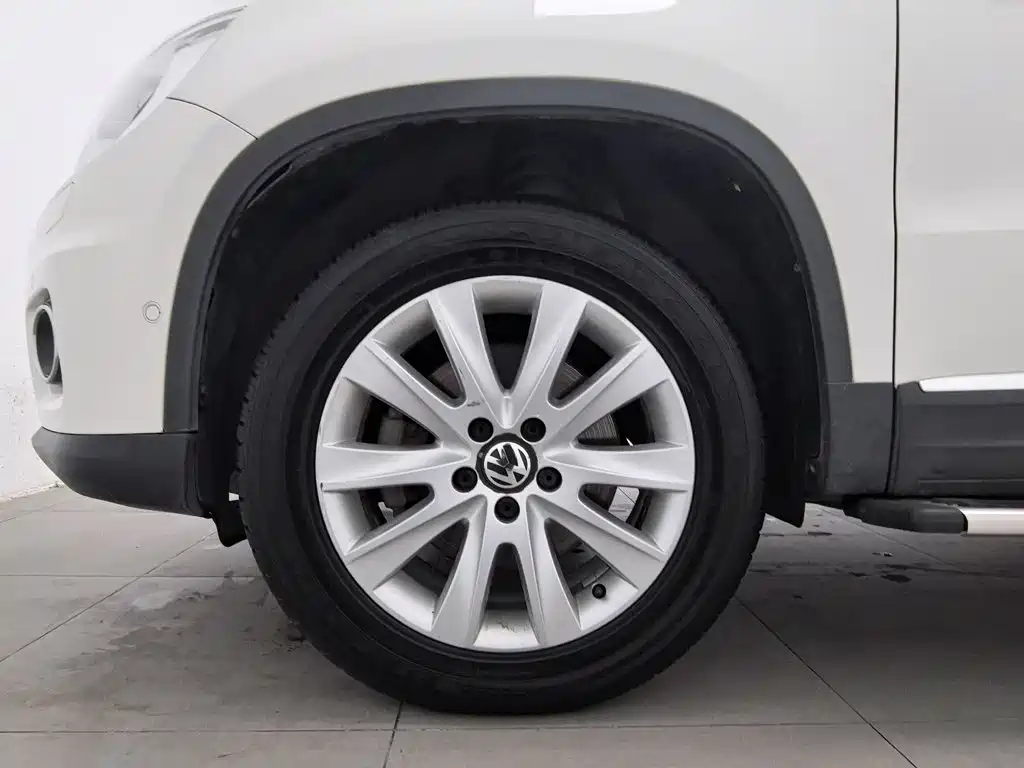 Volkswagen Tiguan — миниатюра 17