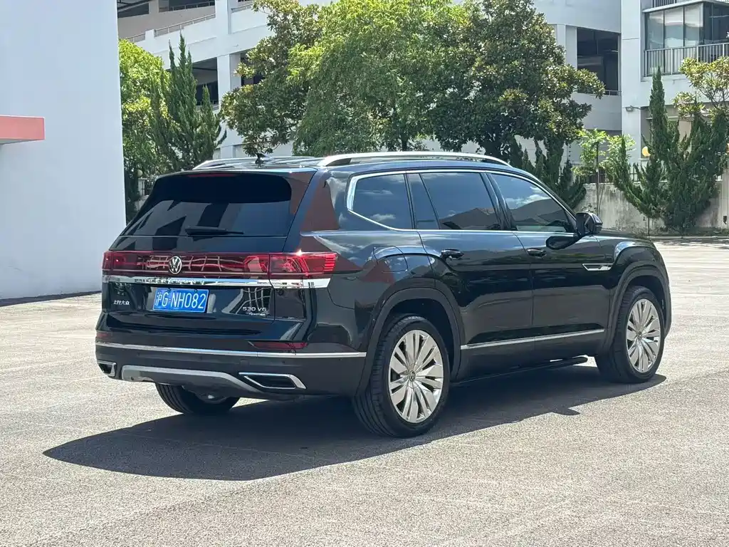 Volkswagen Teramont — миниатюра 8
