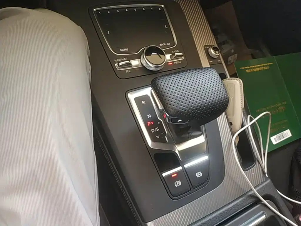 Audi Q5L — миниатюра 14