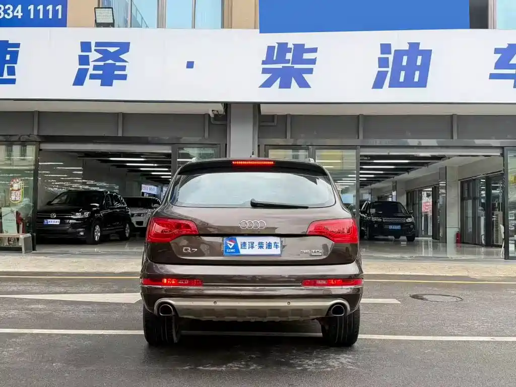 Audi Q7 — миниатюра 6