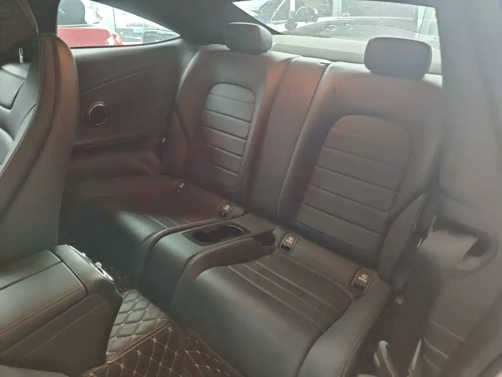 Mercedes-Benz C-Class (Import) — миниатюра 17