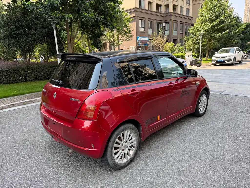 Suzuki Swift — миниатюра 8