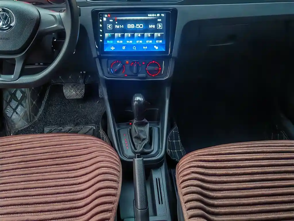 Volkswagen Santana — миниатюра 14