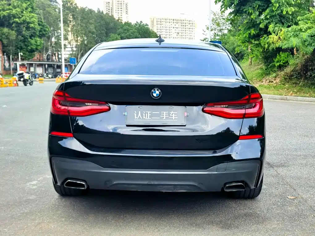 BMW 6 Series GT — миниатюра 6