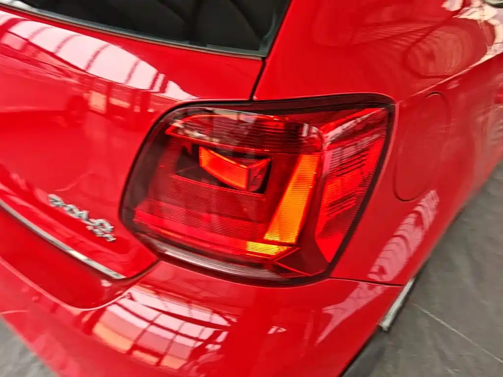 Volkswagen Polo — миниатюра 8