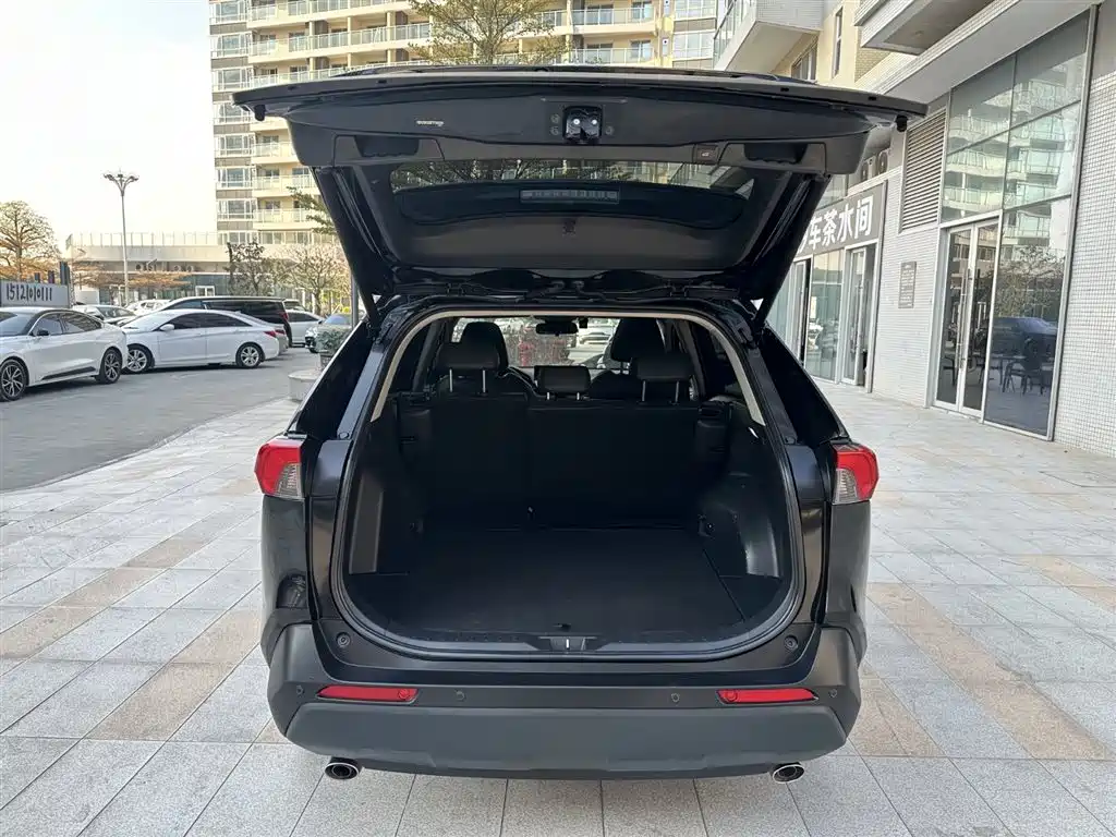 TOYOTA RAV4 RONGFANG