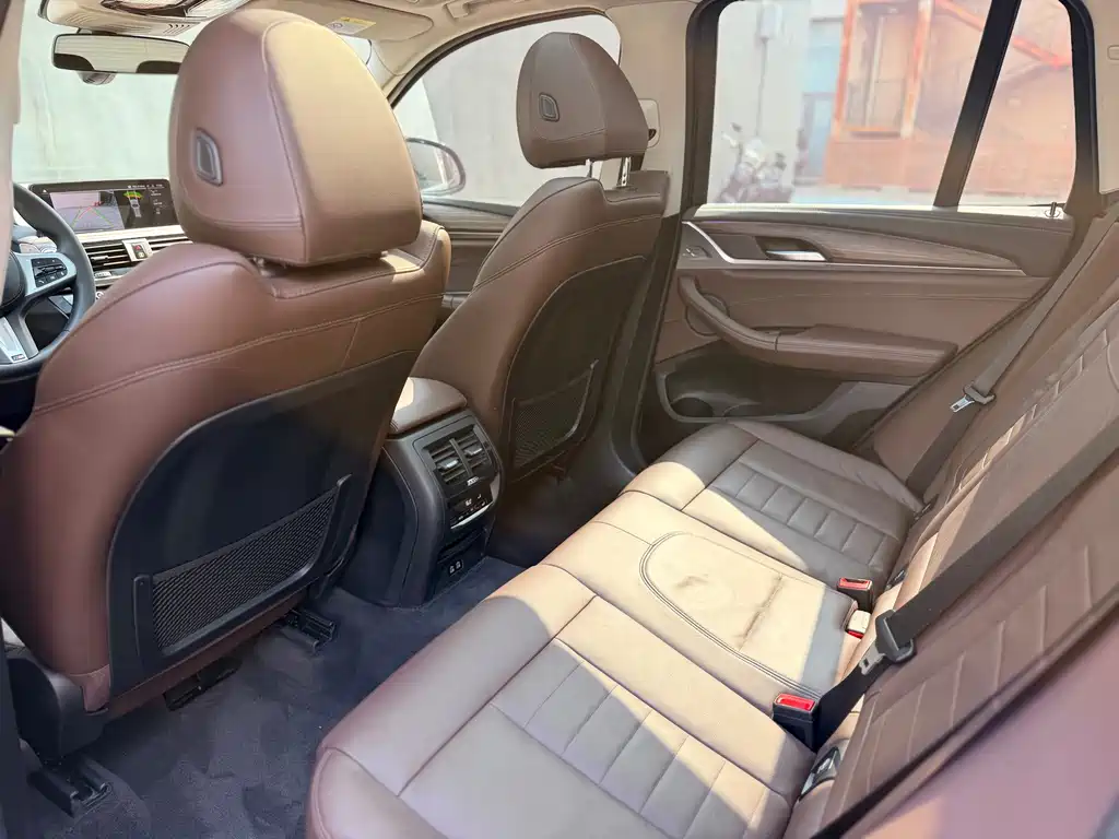 BMW X3 — миниатюра 17