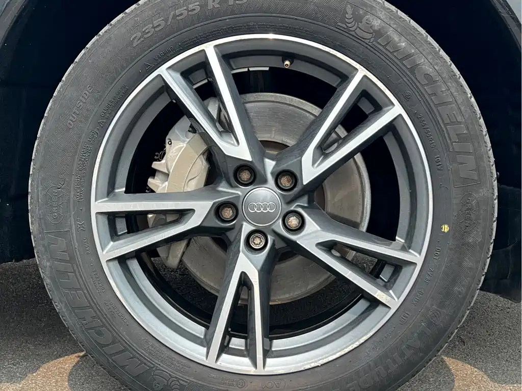 Audi Q5L — миниатюра 15