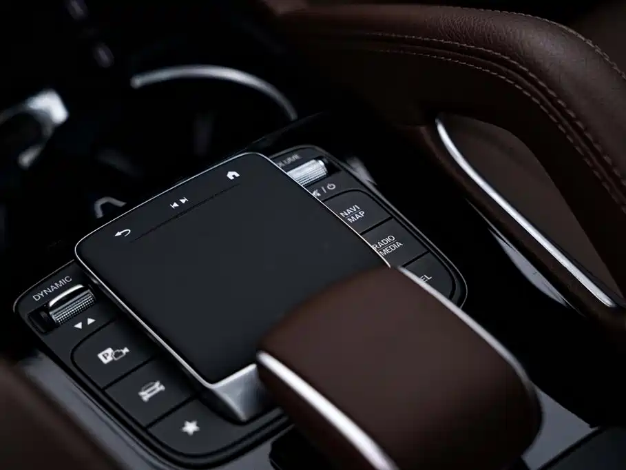 Mercedes-Benz GLE (Import) — миниатюра 22