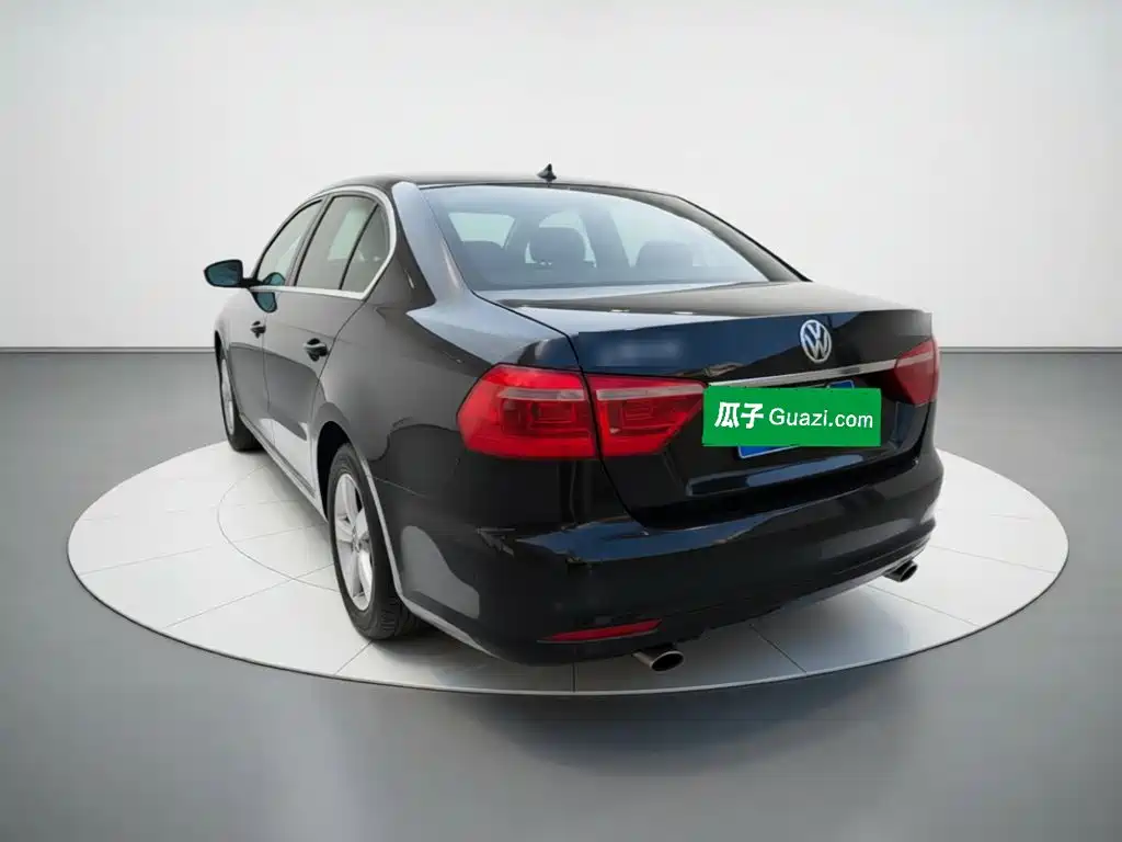 Volkswagen Lavida — миниатюра 4