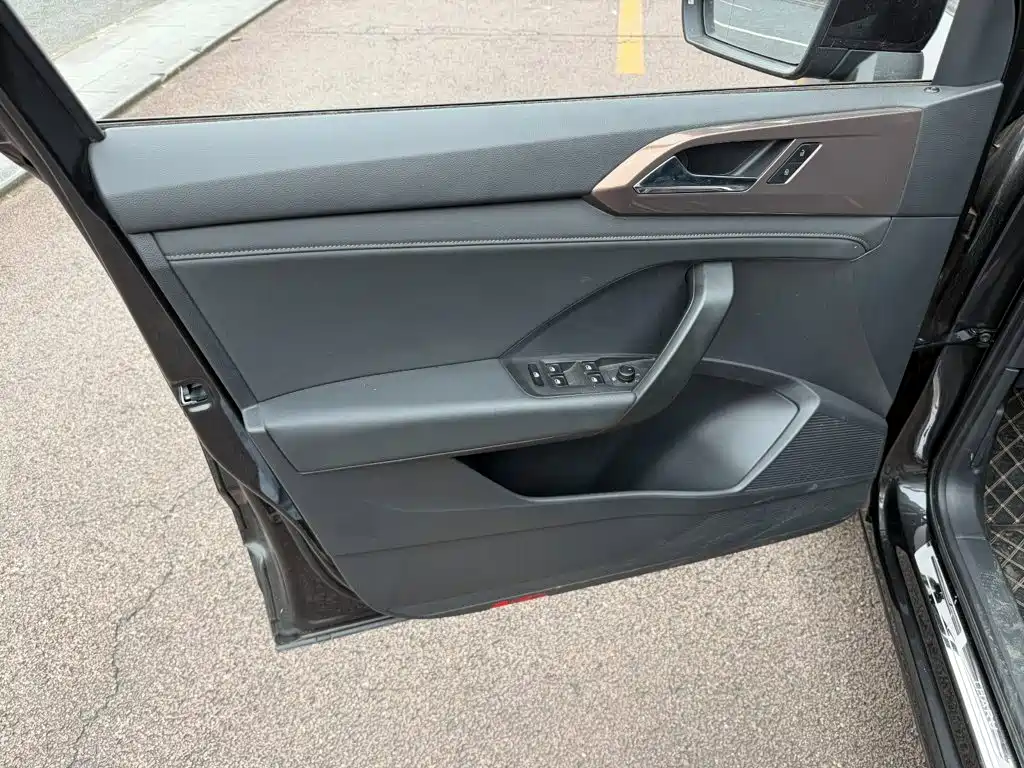 Volkswagen Tharu — миниатюра 6