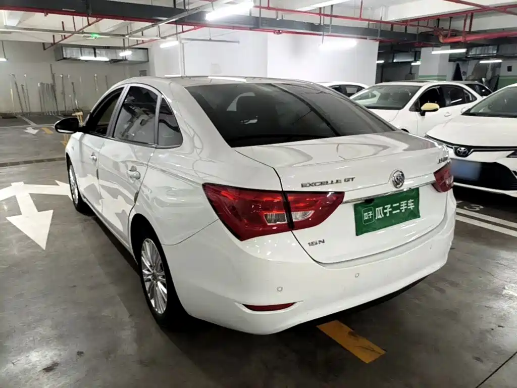 Buick Excelle — миниатюра 5