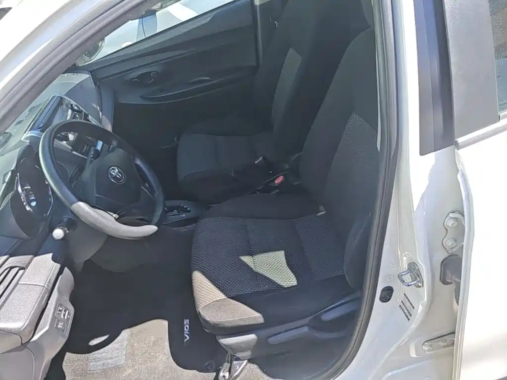 Toyota Vios — миниатюра 15