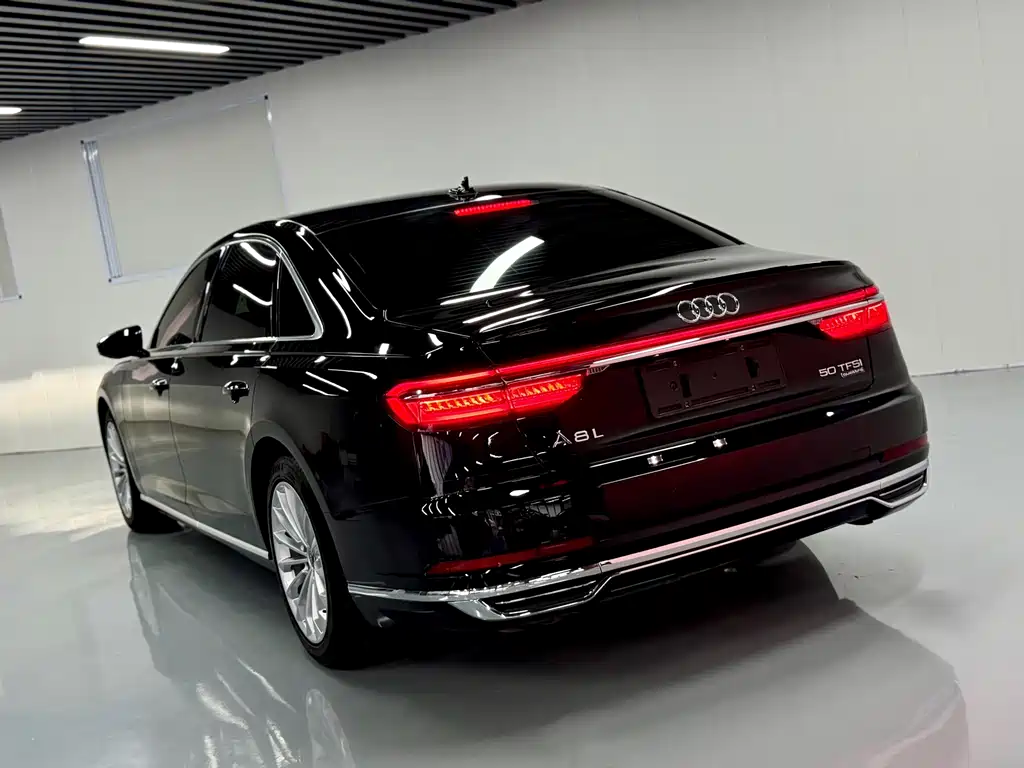 Audi A8 — миниатюра 24