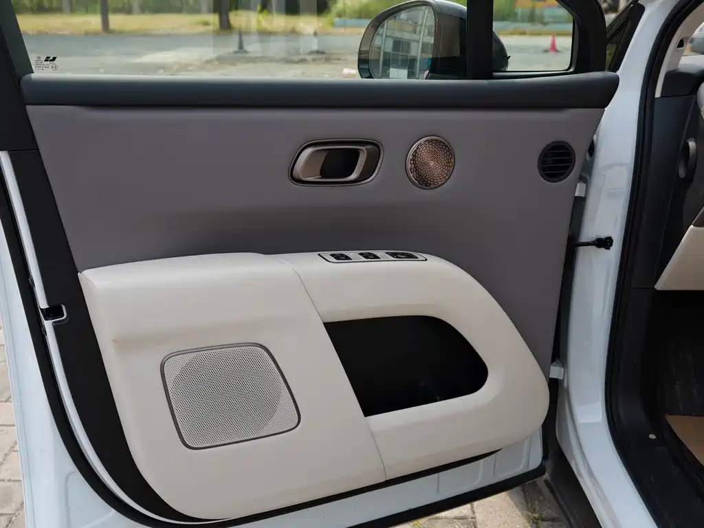 Li Auto Li i8 — миниатюра 12