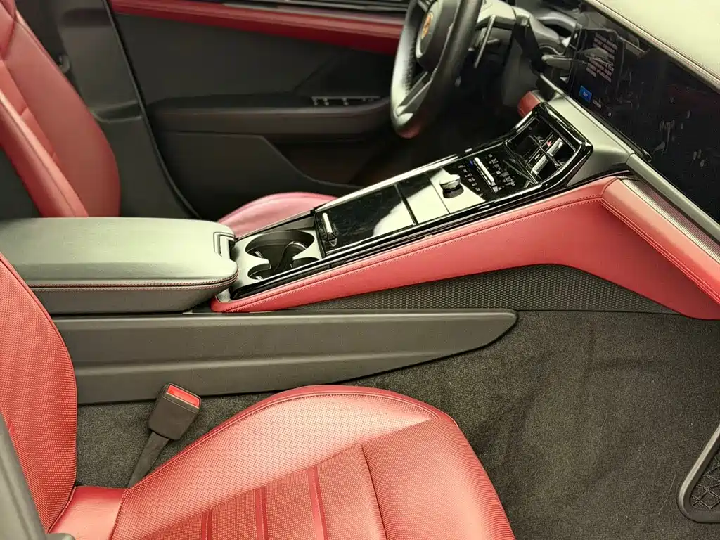 Porsche Panamera — миниатюра 16