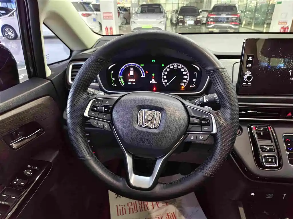 Honda Odyssey — миниатюра 8
