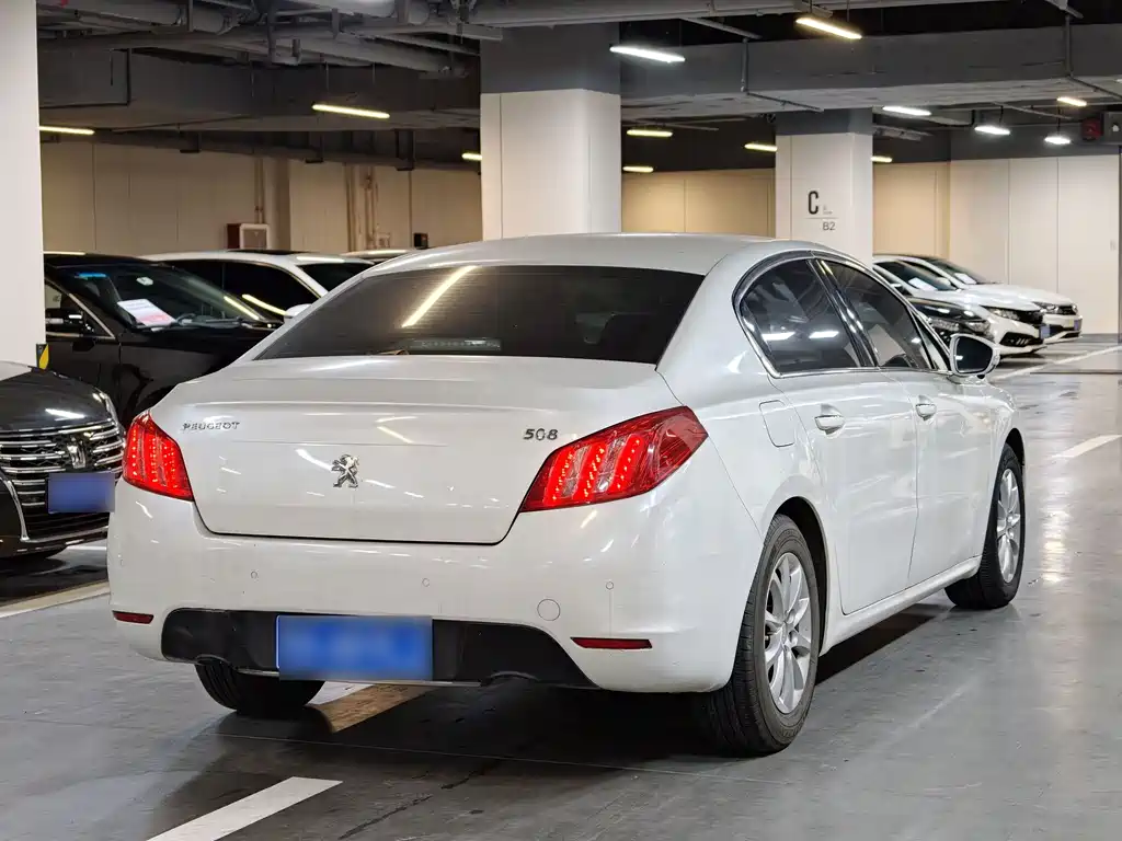 Peugeot 508 2013 2.0L AT