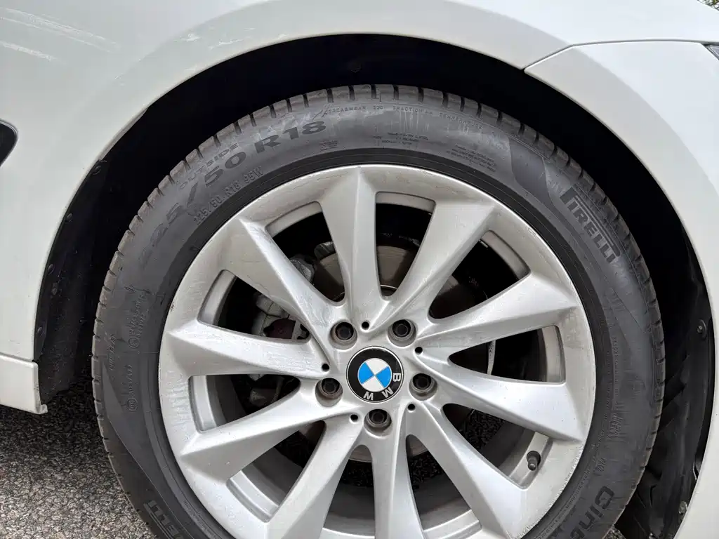 BMW 3 Series GT 3 GT 2019 320i Fashion