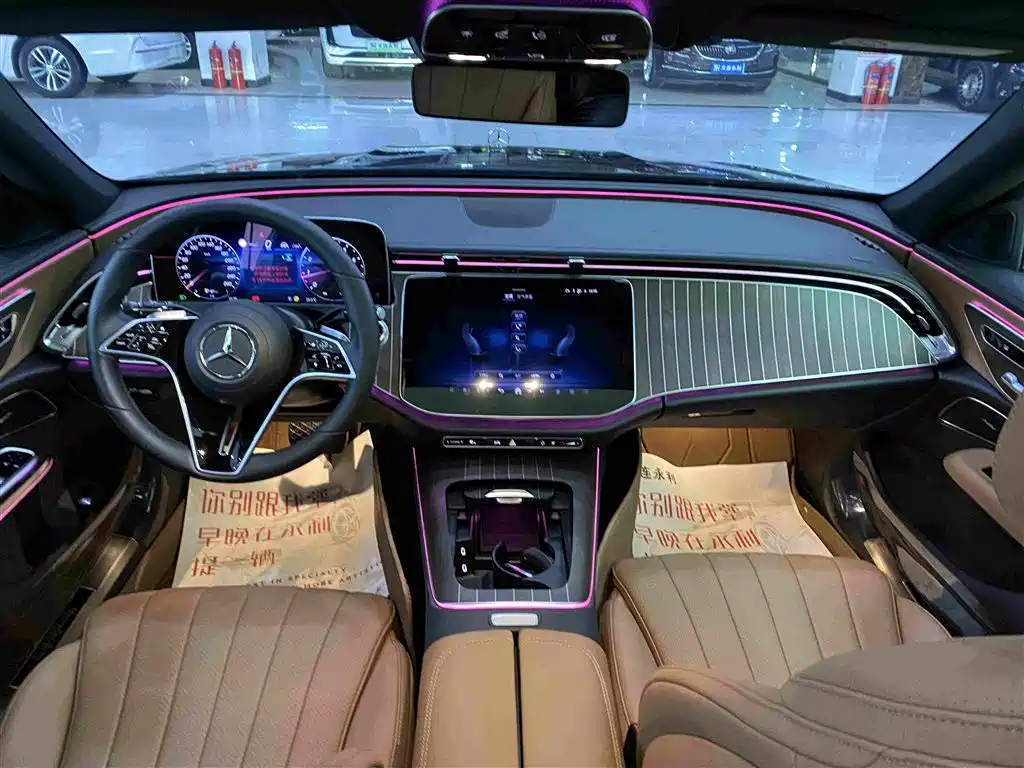 Mercedes-Benz E-Class — миниатюра 9