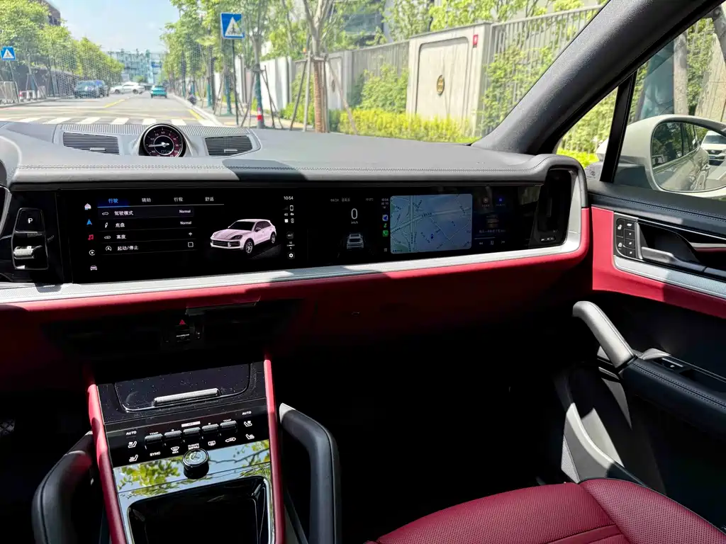 Porsche Cayenne — миниатюра 16