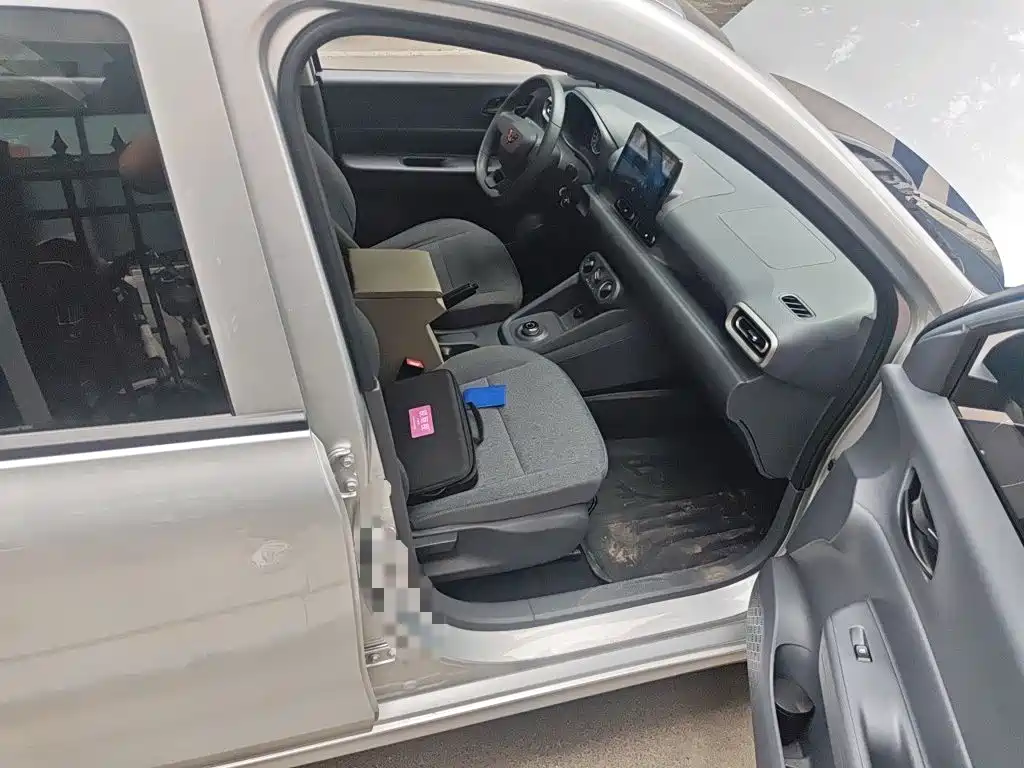 Wuling Hongguang EV — миниатюра 18