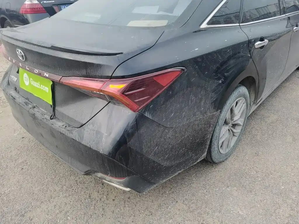 Toyota Avalon — миниатюра 8
