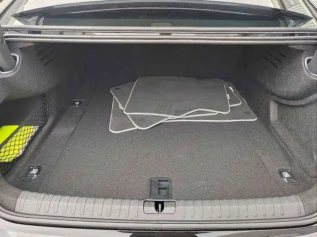 Audi A7L — миниатюра 18