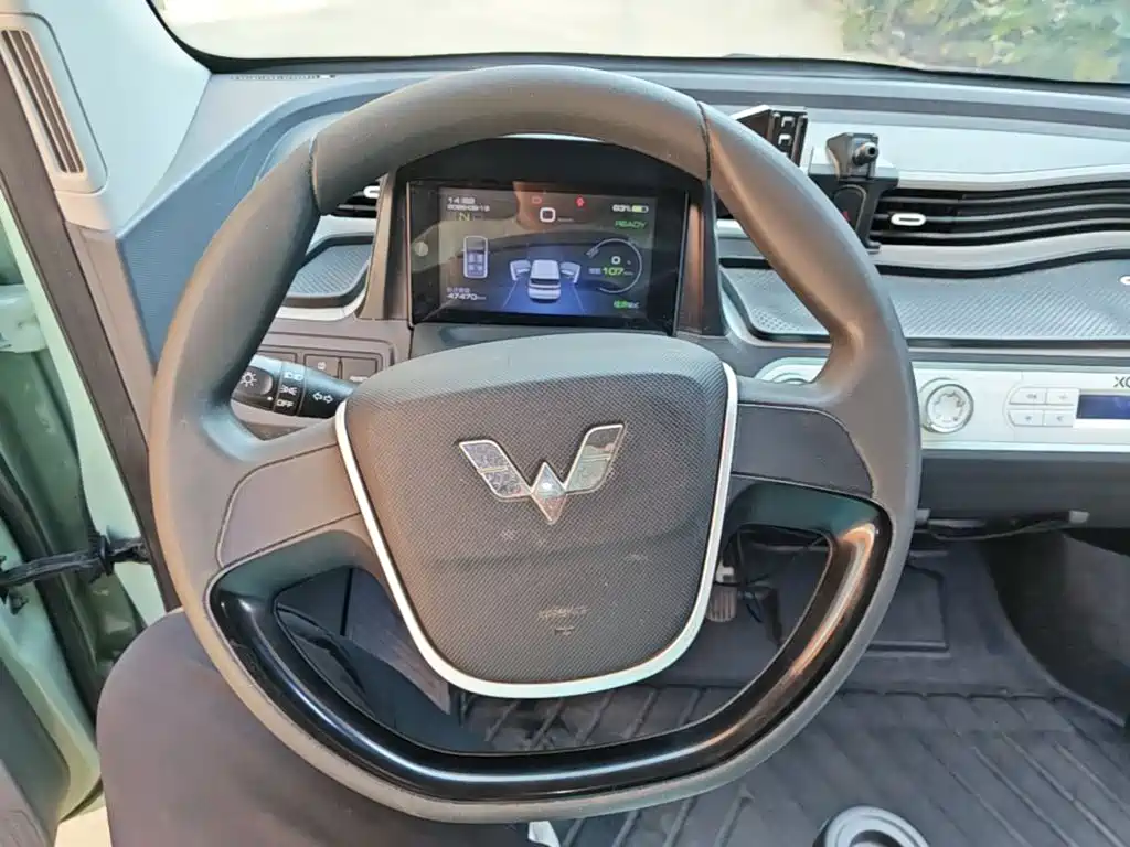 Wuling MINIEV — миниатюра 11