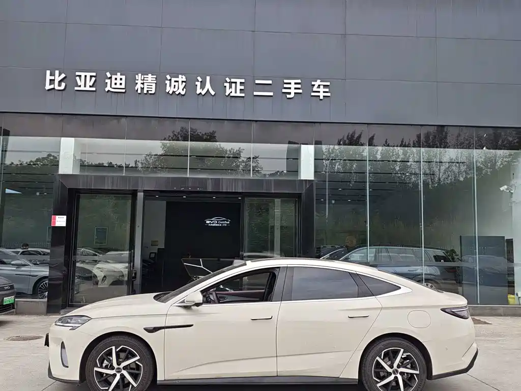 BYD Seal 07 DM-i — миниатюра 3