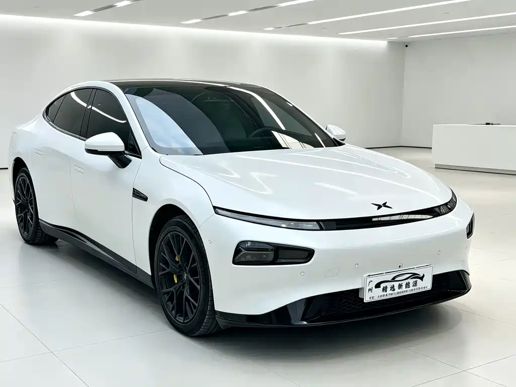 XPeng P7 — миниатюра 3
