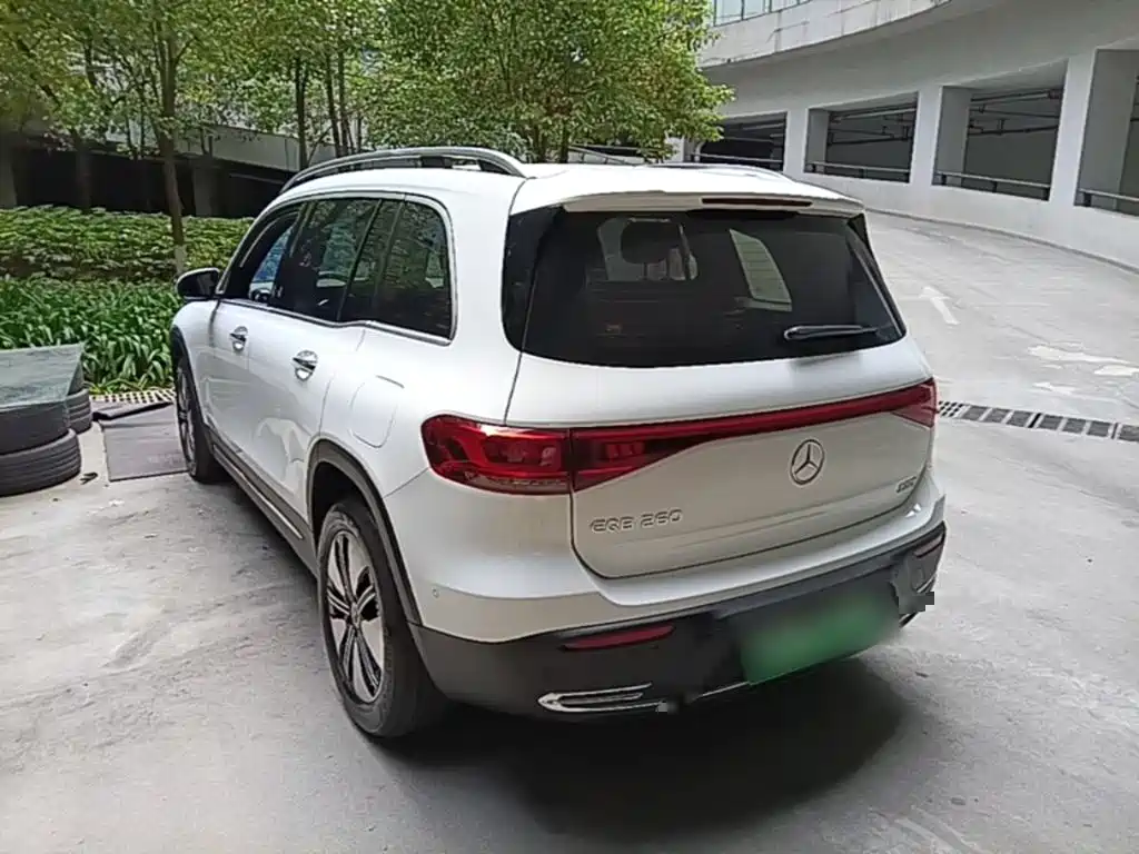 Mercedes-Benz EQB — миниатюра 5